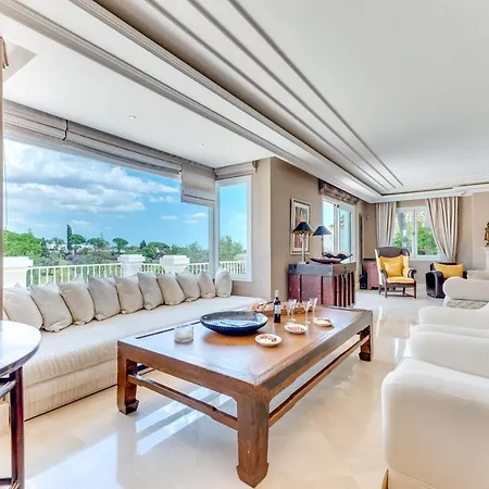 Apartment Luxurious 7 Bdrm Frontline Golf - Aloha Gardens Marbella